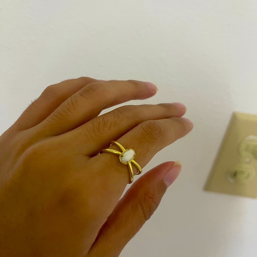 Kendra Scott Ring size 6